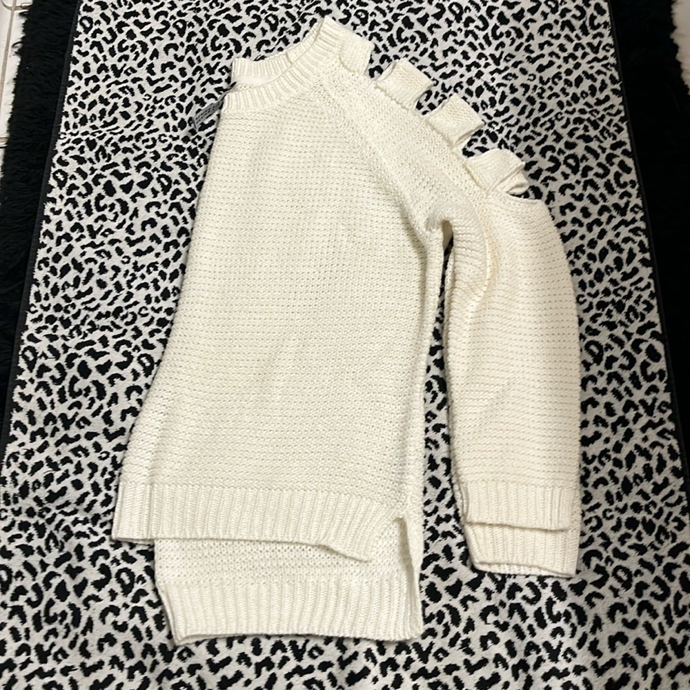 Design Lab Sweater - image 1